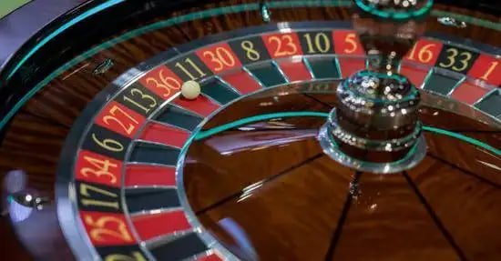 Màn hình cá cược thể thao trực tuyến với kèo bóng đá và cầu lông tại 13win com